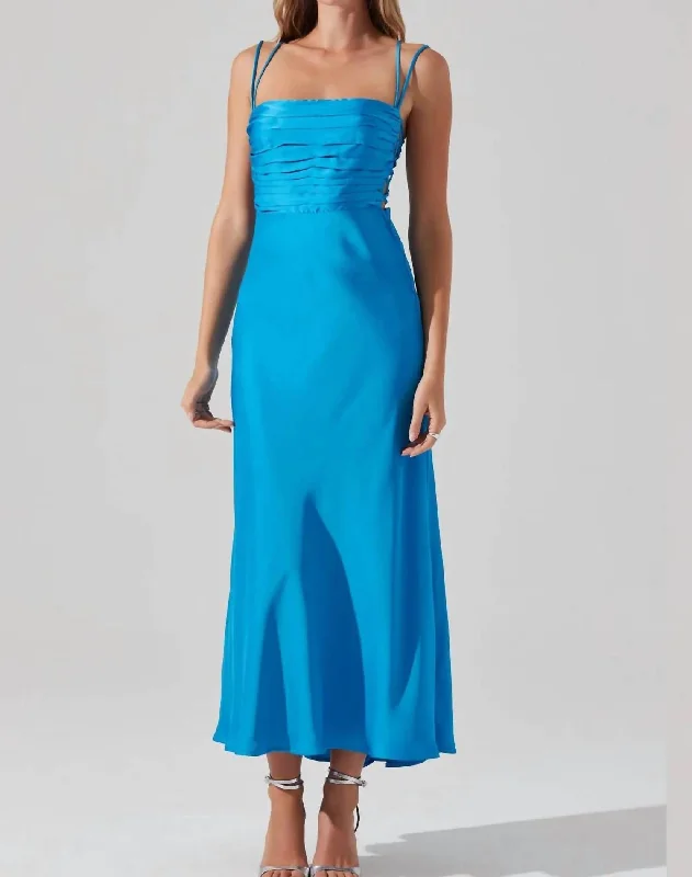 Antlia Dress In Turquoise Lightweight unclassified dresses