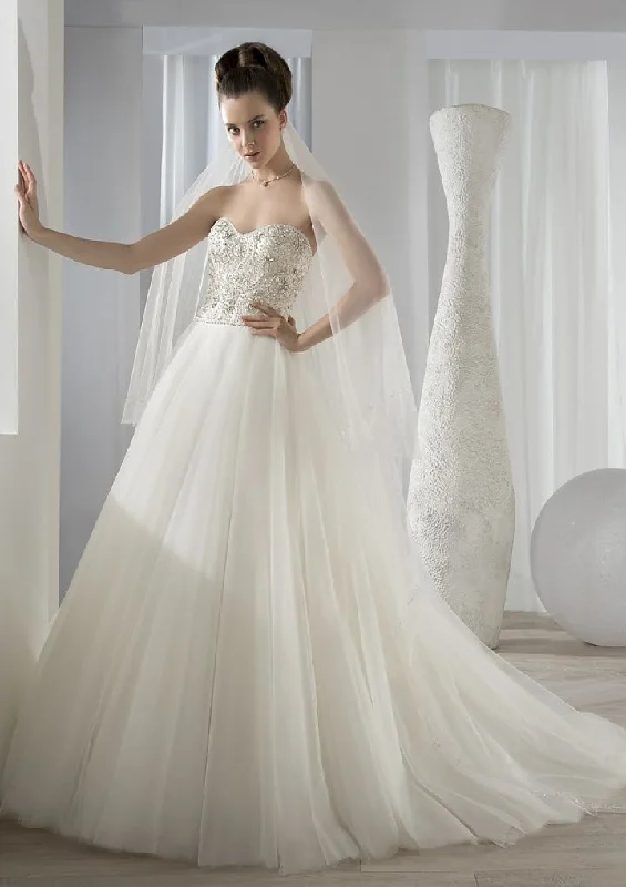 Demetrios Style No: 600 A-line unclassified dresses