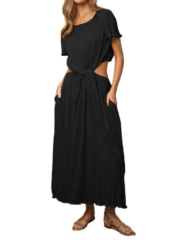 Pocket Full Of Sunshine Plisse Dress In Black Affordable unclassified dresses